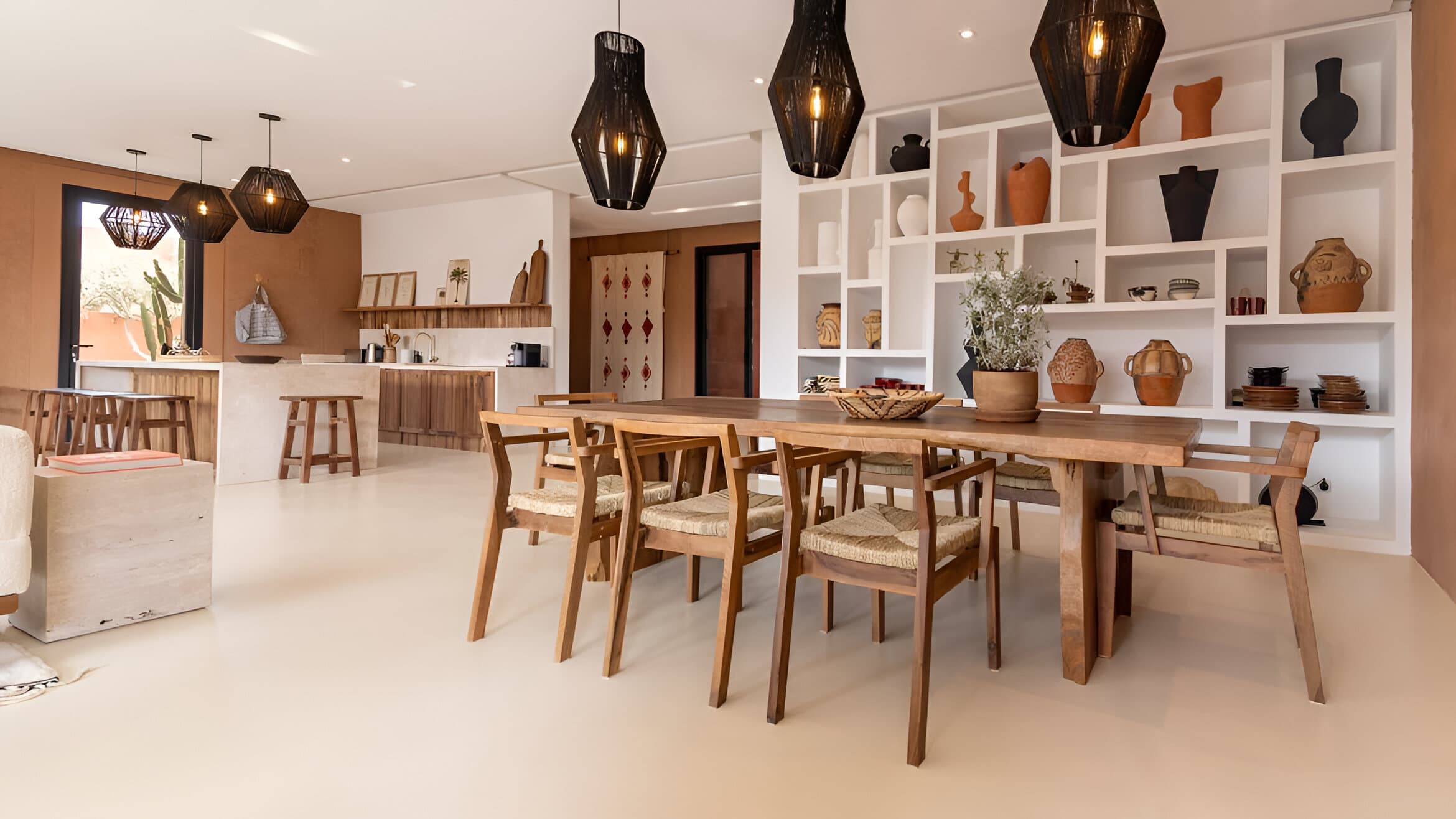 Design intérieur de luxe avec béton ciré au Maroc - RocStones